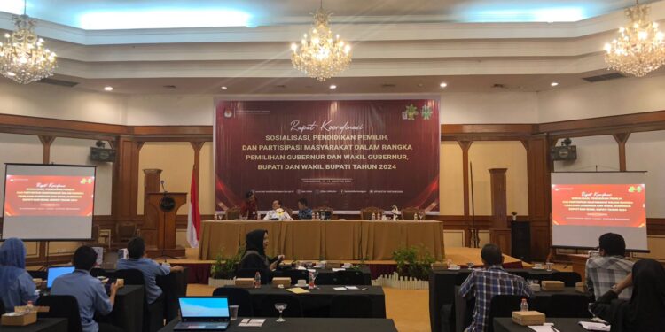 Meningkatkan Partisipasi Masyarakat dalam Pilkada 2024, KPU Kukar Gelar Rakor Bersama PPK