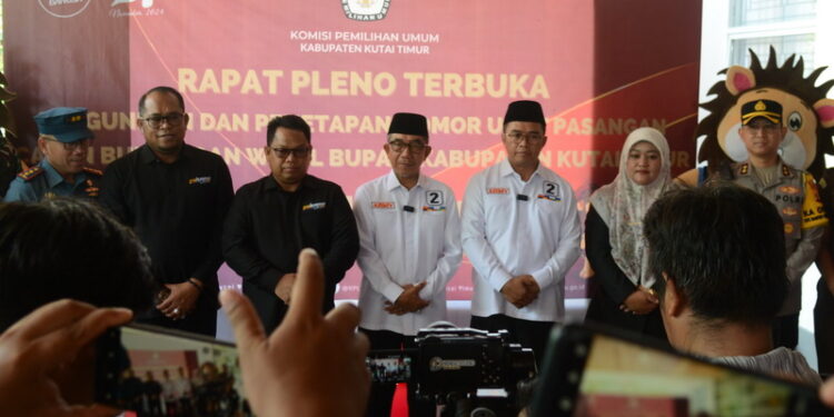 Debat Perdana Pilkada Kutim Dihadiri Pjs Bupati