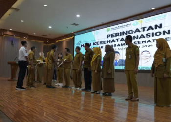HKN di Kutai Timur, Pjs Bupati Agus Hari Kesuma Tekankan Pentingnya Peran Tenaga Medis