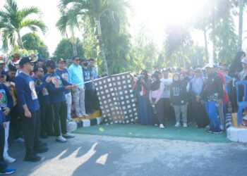 Jalan Sehat Meriahkan Perayaan HUT Kutim ke -25