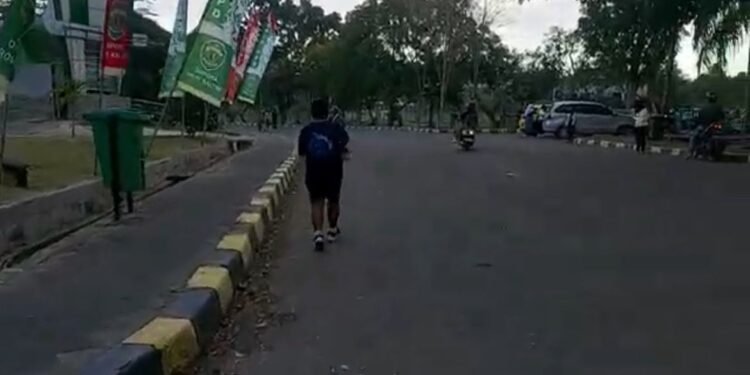 Dispora Kaltim Pertimbangkan Batasan Penggunaan Stadion Gelora Kadrie Oening untuk Pemeliharaan Optimal