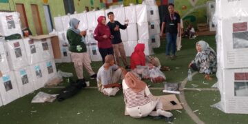 Penyortiran dan Pelipatan Surat Suara Pilkada 2024 di Kukar Dimulai: Kesiapan Maksimal untuk Demokrasi