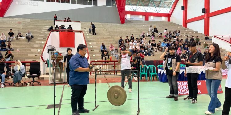 Ratusan Pelajar dari Kaltim Adu Kreasi dan Kekompakan di LKBB Kartanegara Kaltim Open 2025