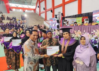 Unikarta Gelar Wisuda Sarjana ke-41 dan Pascasarjana ke-25 Tahun Akademik 2024/2025