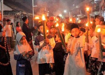 Pawai Obor di Maluhu Jadi Simbol Kebersamaan Sambut Tahun Baru Islam