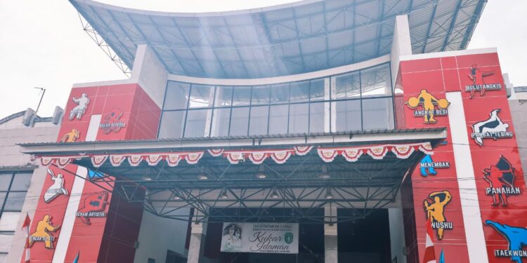 Dispora Kukar Mantapkan Regenerasi Atlet Hoki Lewat Pembinaan Dini di Sekolah-Sekolah