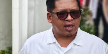 Kepala Dispora Kukar, Aji Ali Husni, memberikan keterangan soal inovasi olahraga digital di Kukar