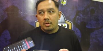 Kabid Kepemudaan dan Kewirausahaan, Dery Wardhana, memberikan pengarahan program.