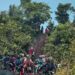 Rider melintasi trek pasir silika khas Kembang Janggut